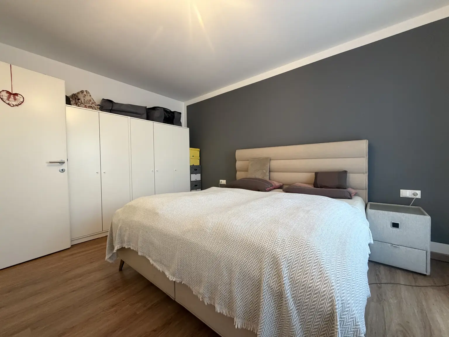 Foto Schlafzimmer Nr. 1.jpg