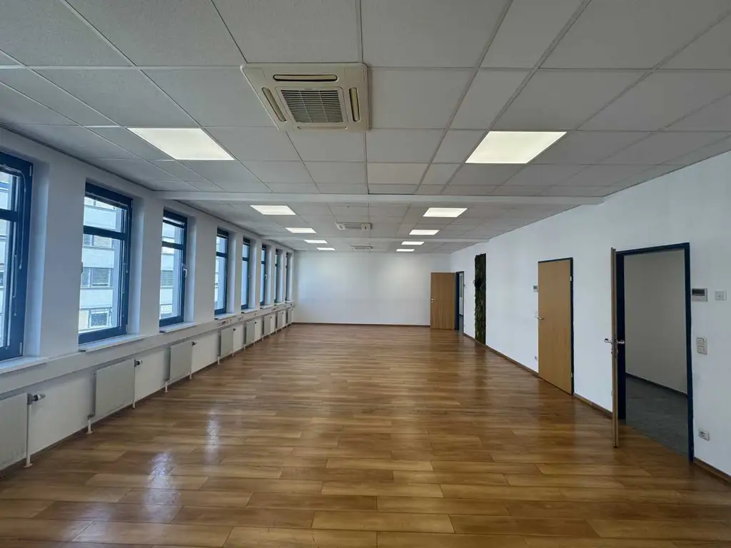 Flexible Büro- und Lagerflächen  zur MIETE!