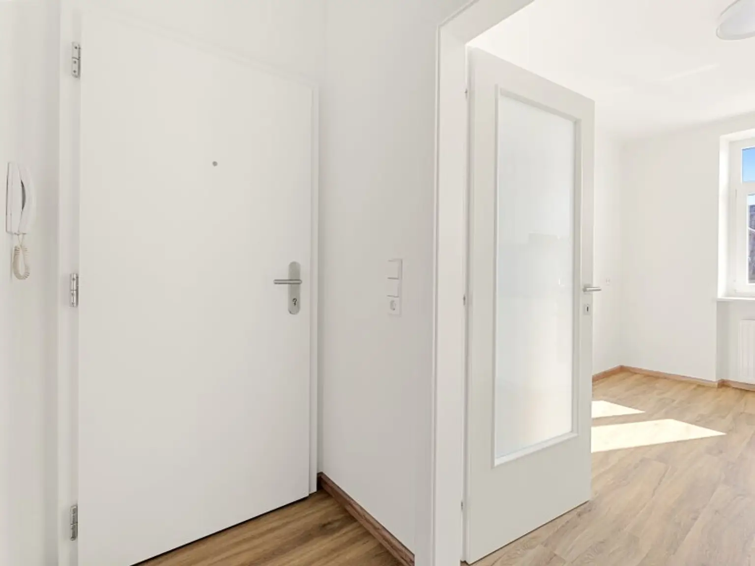 Traumhafte und kernsanierte 1,5 Zimmer Wohnung mit Parkplatz in Klagenfurt - Billrothstraße