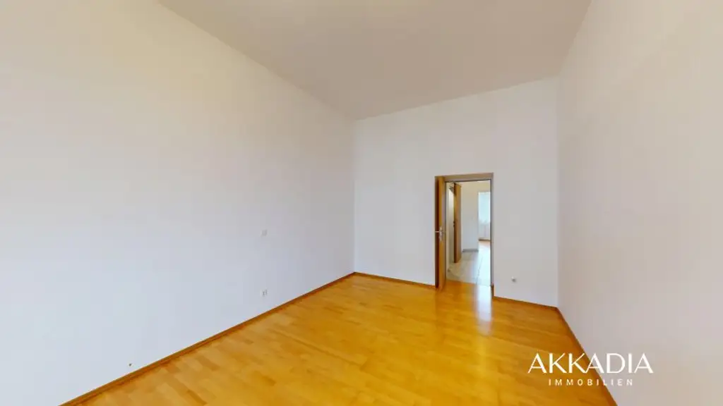 Maisonette-Wohnung mit Terrasse & Garten in zentraler Lage von Korneuburg – Wohnen im generalsanierten Backsteinbau