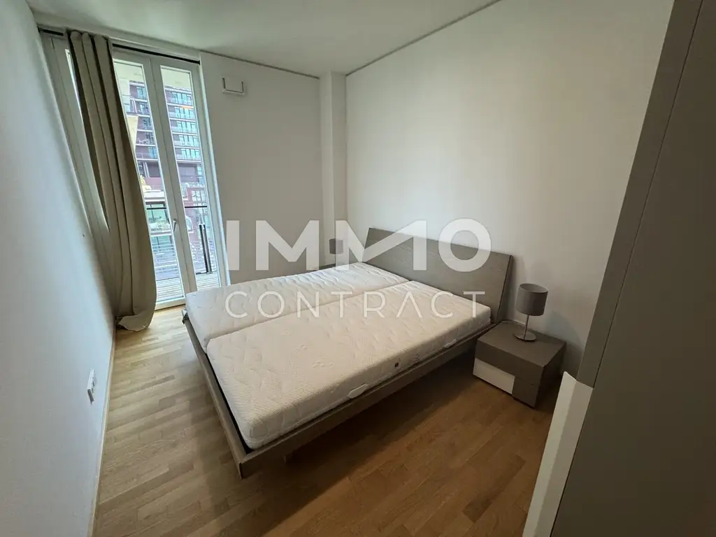 Möblierte 2 Zimmer Wohnung im TrIIIple Turm 1 - Pool am Dach - U3 Station um die Ecke!