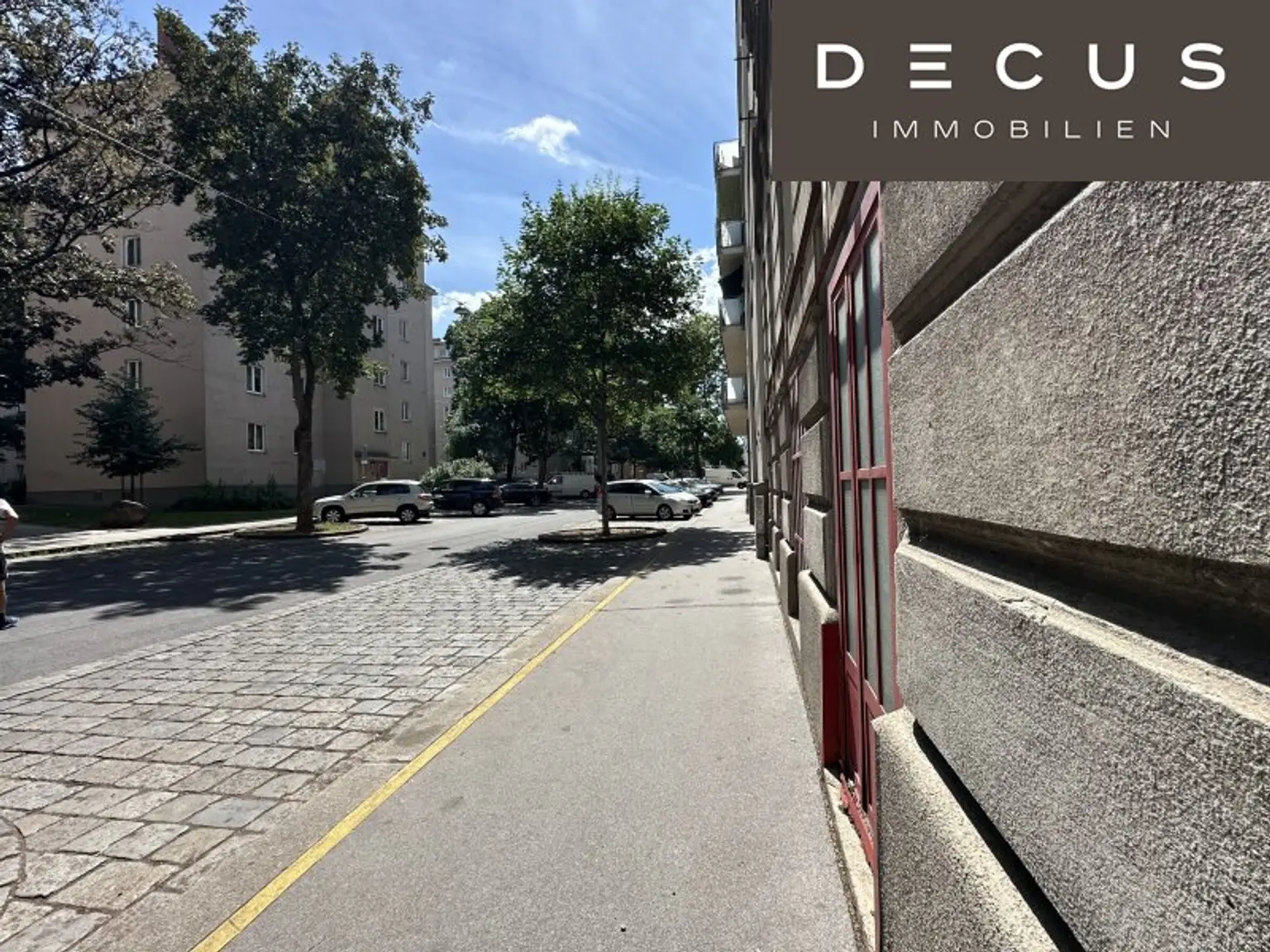 + + + NÄHE MATZLEINSDORFERPLATZ + + + unsanierte EG-Fläche für 3 Jahre mit Straßenzugang + + +