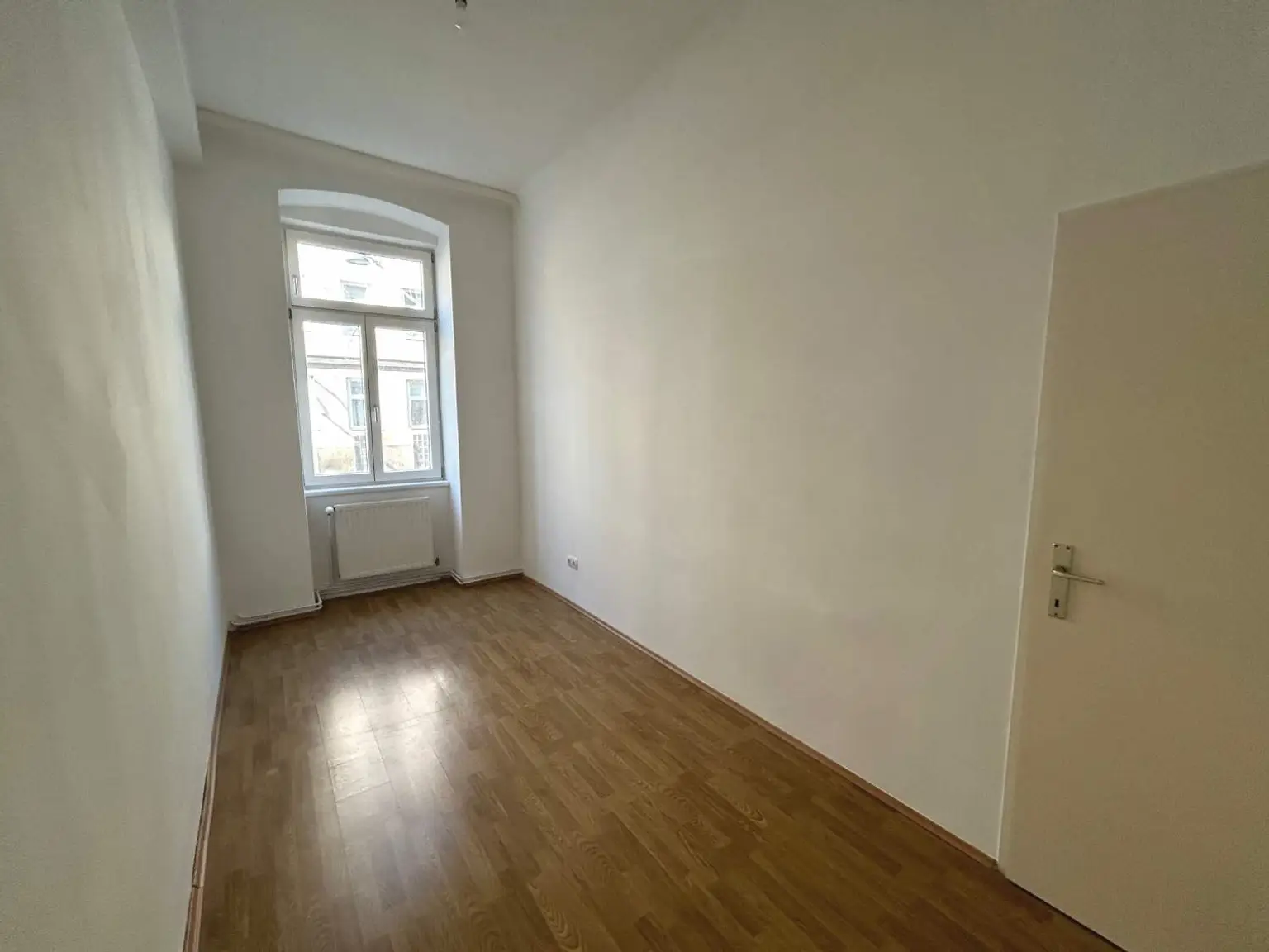 Schlafzimmer III