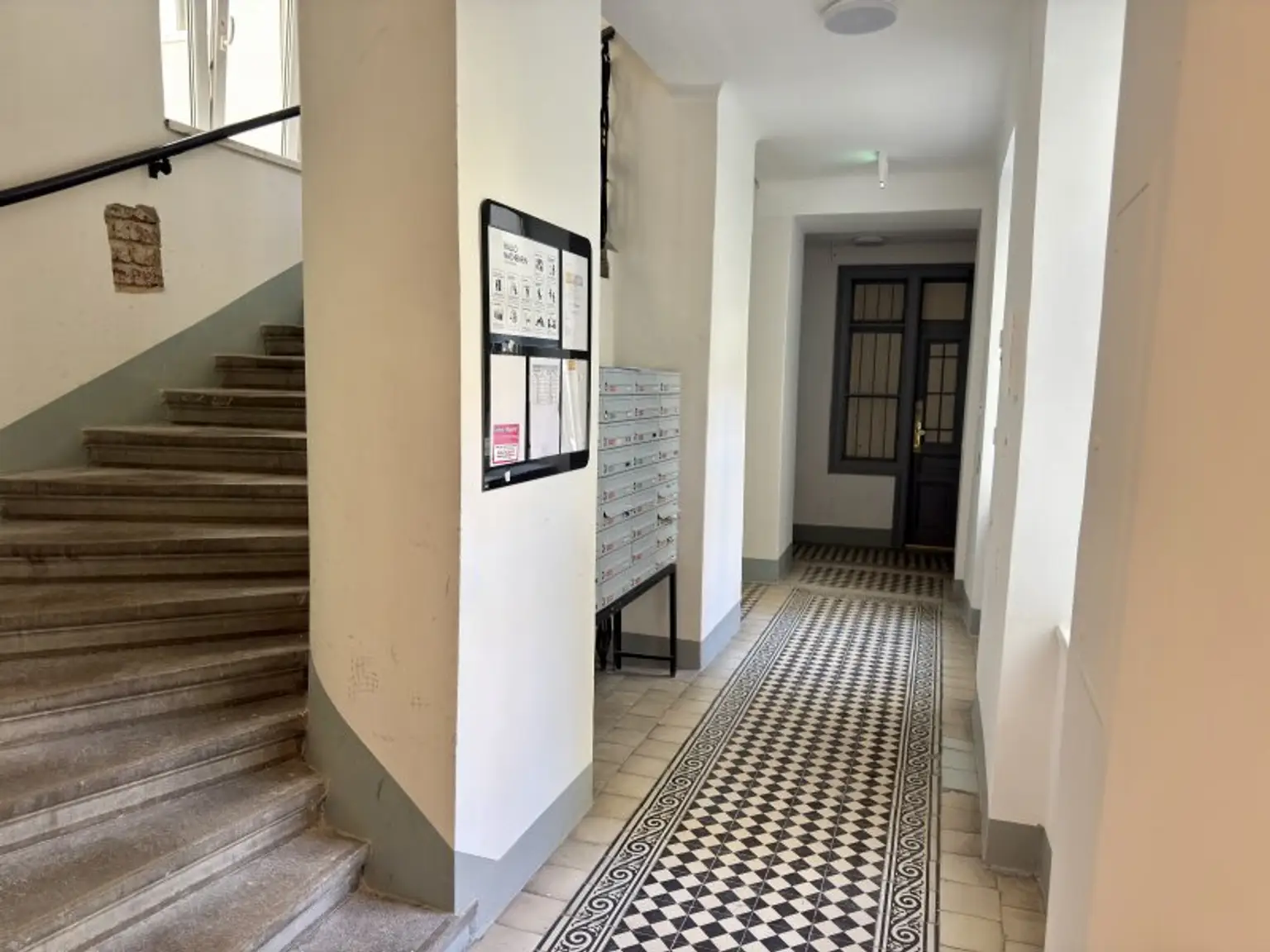 Helle Altbauwohnung mit Charme - Hochwertig sanierte 2-Zimmer-Wohnung im 3. Bezirk