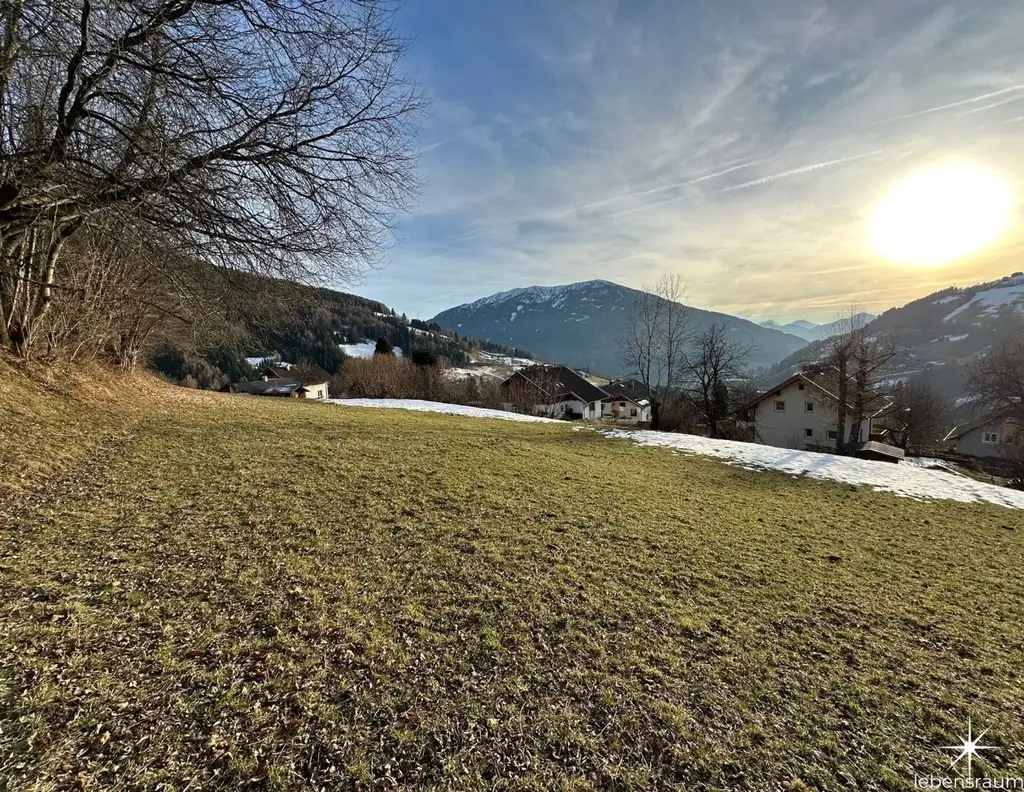 Vom Grundstück zum Eigenheim. Sonniges Baugrundstück in Kaning. Atemberaubender Ausblick.