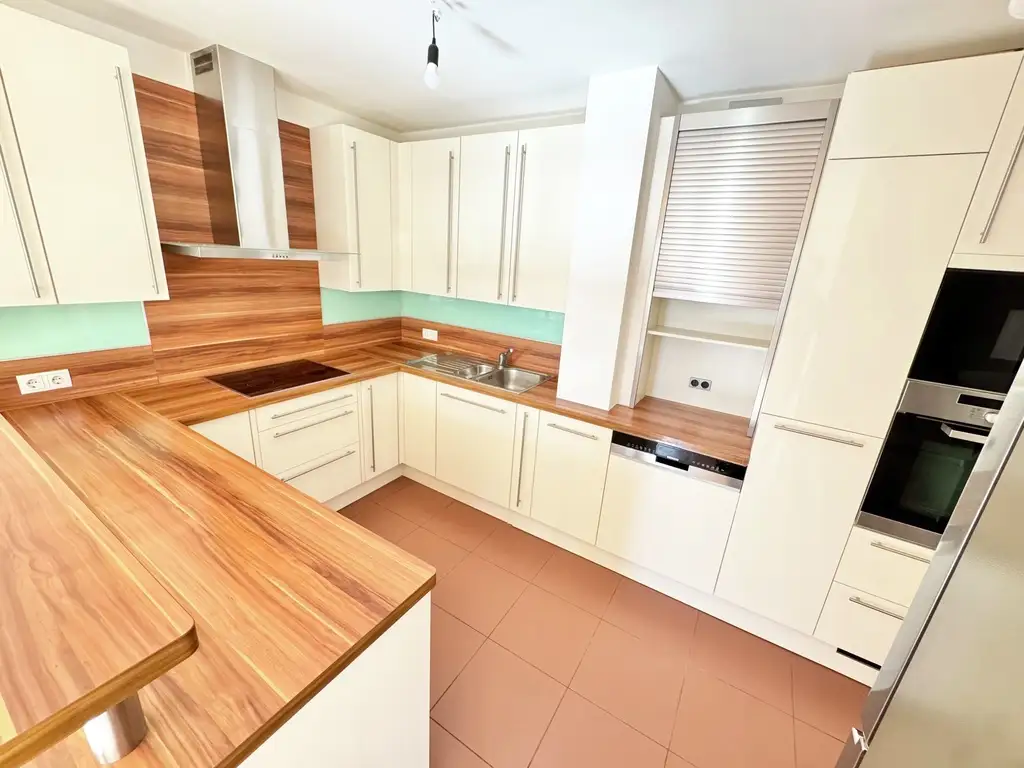 TRAUMHAFTE NEUBAUWOHNUNG IN GRÜN-RUHELAGE | HELLE 4 ZIMMER MIT BALKON | TOPLAGE