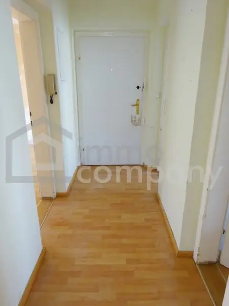 2 Zimmer- Wohnung in Korneuburg- ihre Renovierung, ihr Stil!