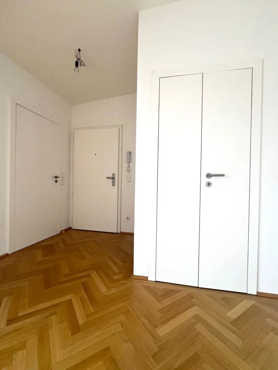 K | ++ NEU ++ SCHÖNE ZWEI  Zimmer mit TERRASSE - Altbau | Prima Service Immobilien