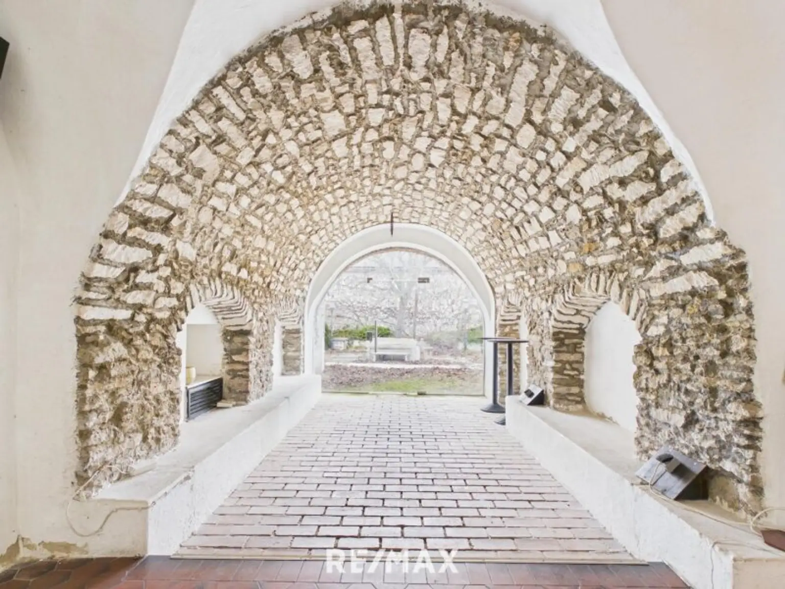 Etage 0-Diele Bild 1