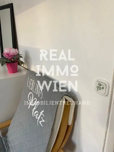 Hervorragende Anlage 5 Zimmer WG mit Stil im Gründerzeithaus