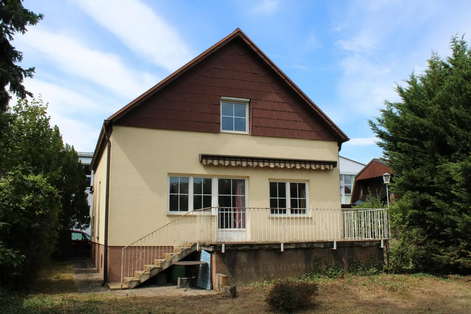 "Bauland mit Altbestand"