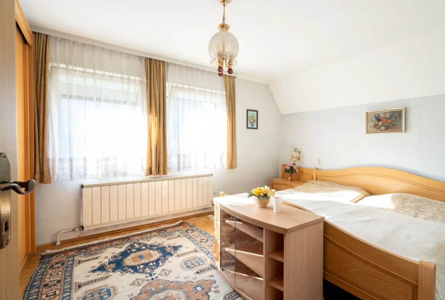Ruhig, grün, perfekt – 4-Zimmer-Haus mit Garage und Garten in Keferfeld