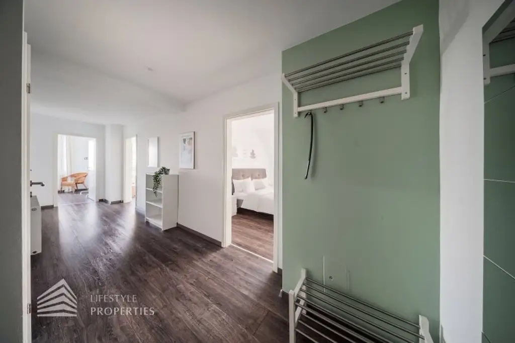 Dachgeschosswohnung mit Grünblick – 3 Zimmer im 18. Bezirk