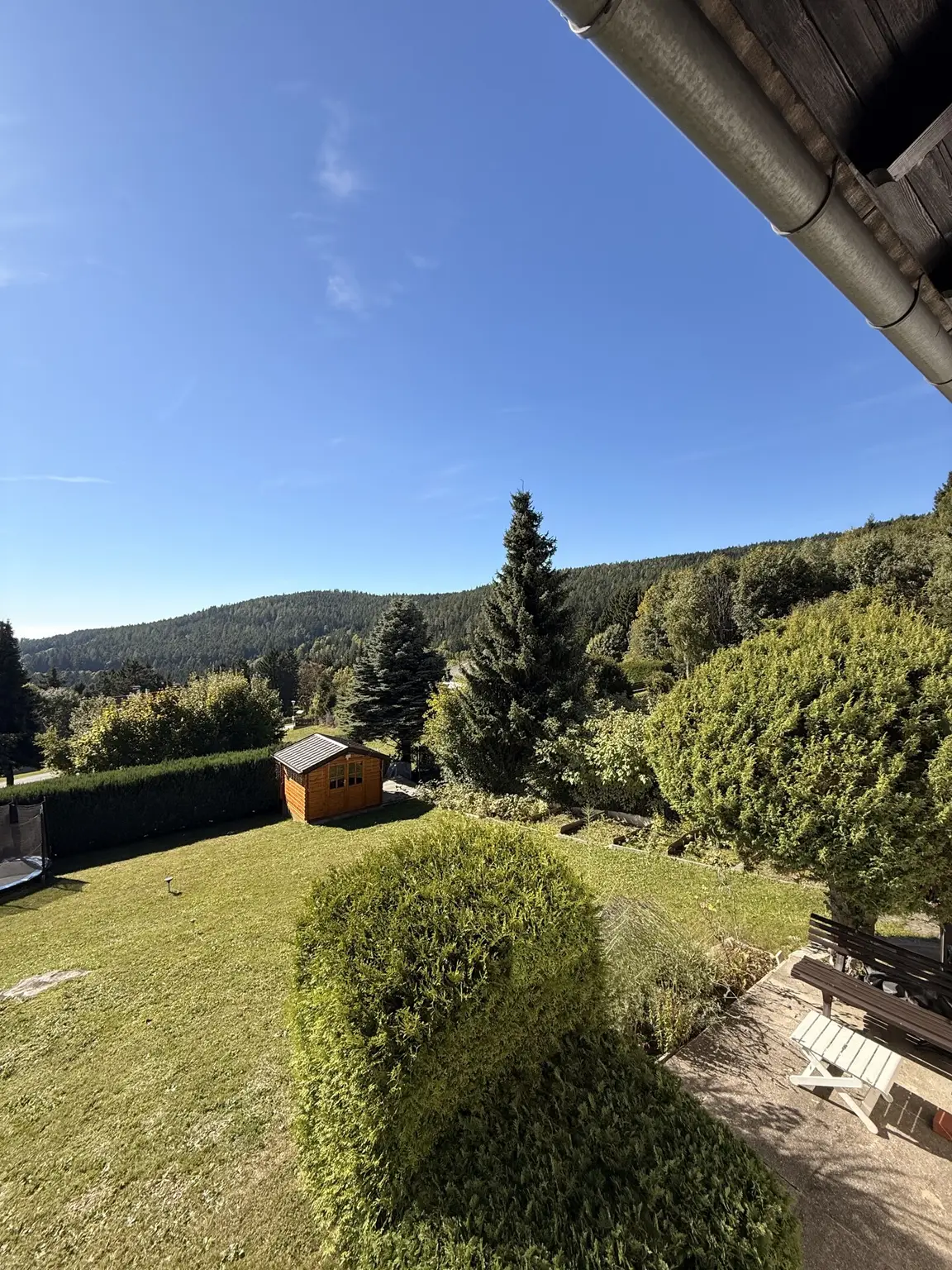 „Ihr Rückzugsort in den Bergen – Einfamilienhaus mit Ausblick“