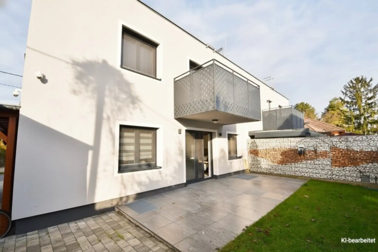 Charmante Doppelhaushälfte mit Garten und Terrassen in Traumlage