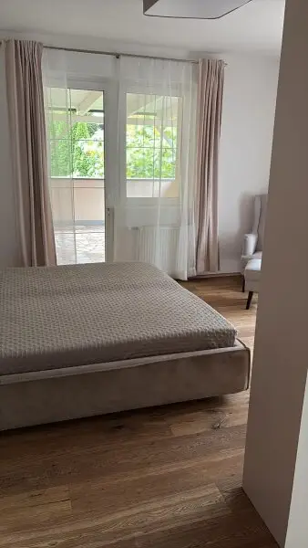 JETZT NEU: PRIVATE  Villa in 1130 Wien !  Top-Lage: Wohnkomfort für Ihre Familie