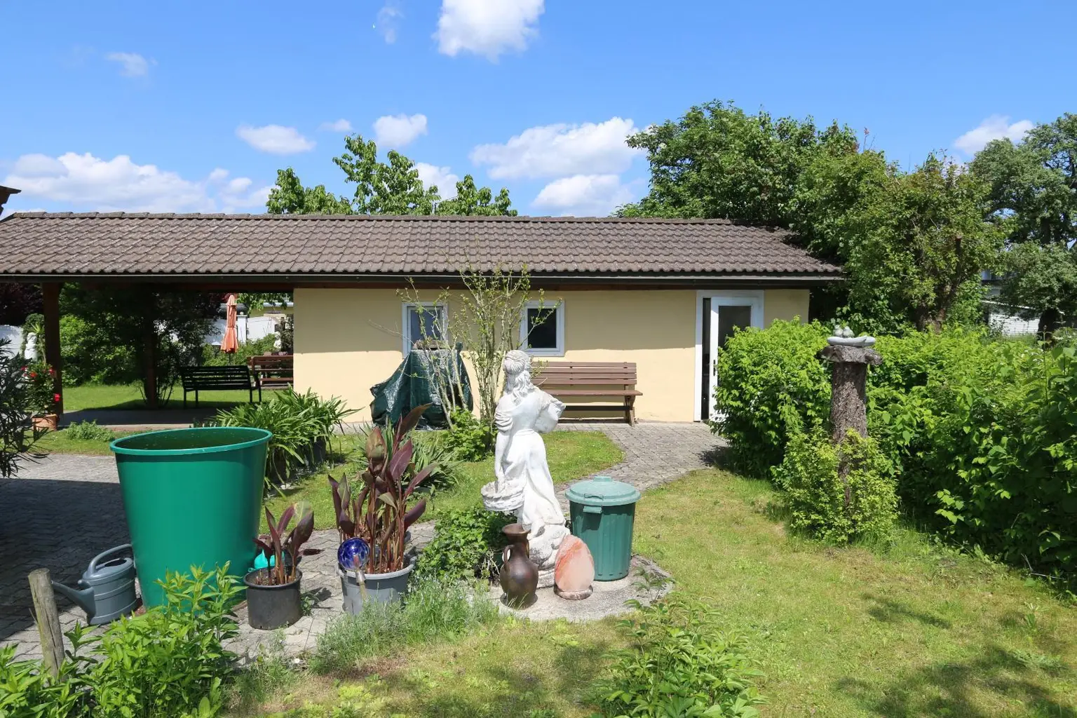 Garten Ost Richtung Lager