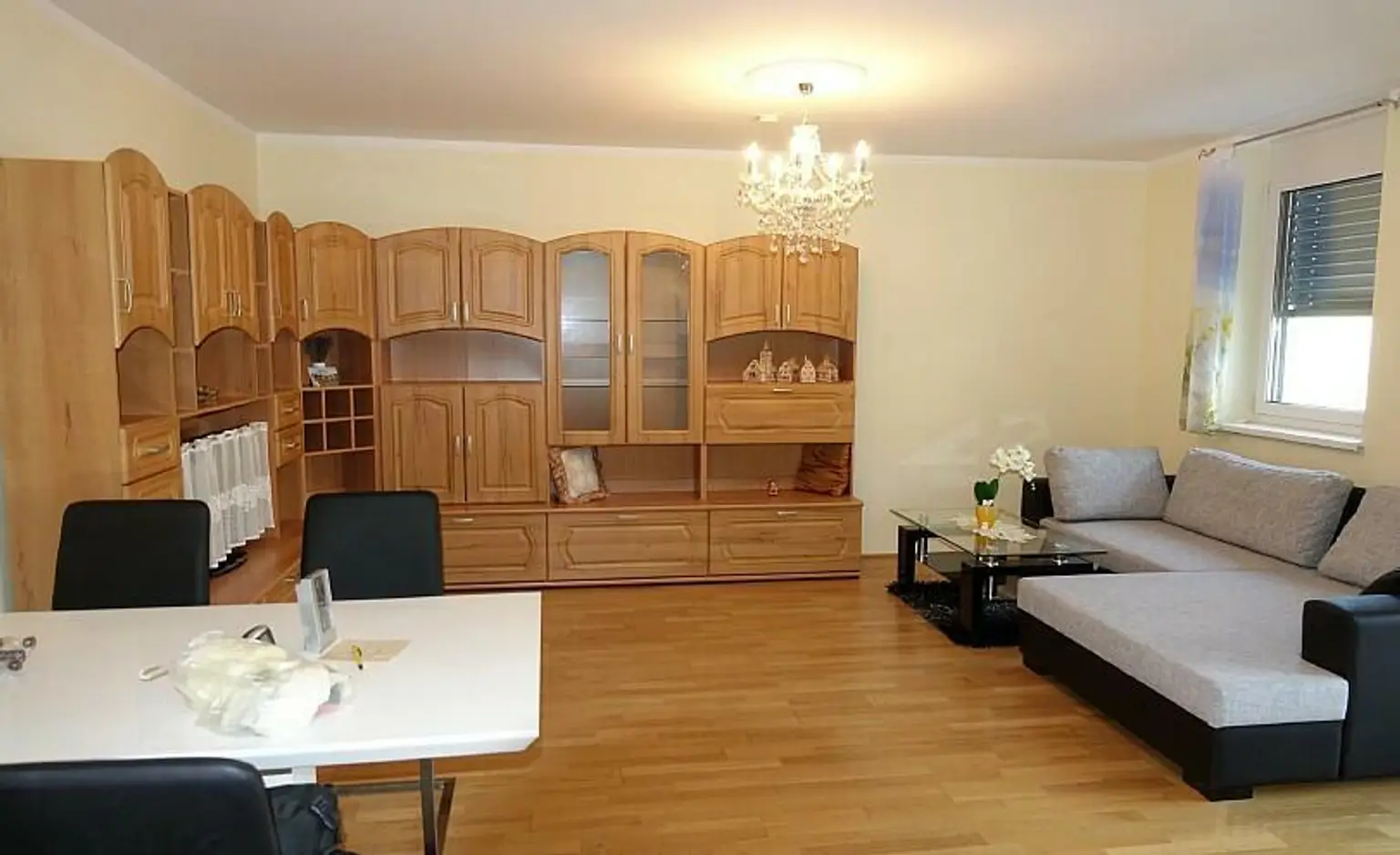 Provisionsfrei: möblierte 2-Zimmer-Neubauwohnung mit großem Balkon und Autostellplatz - zentral in Semriach