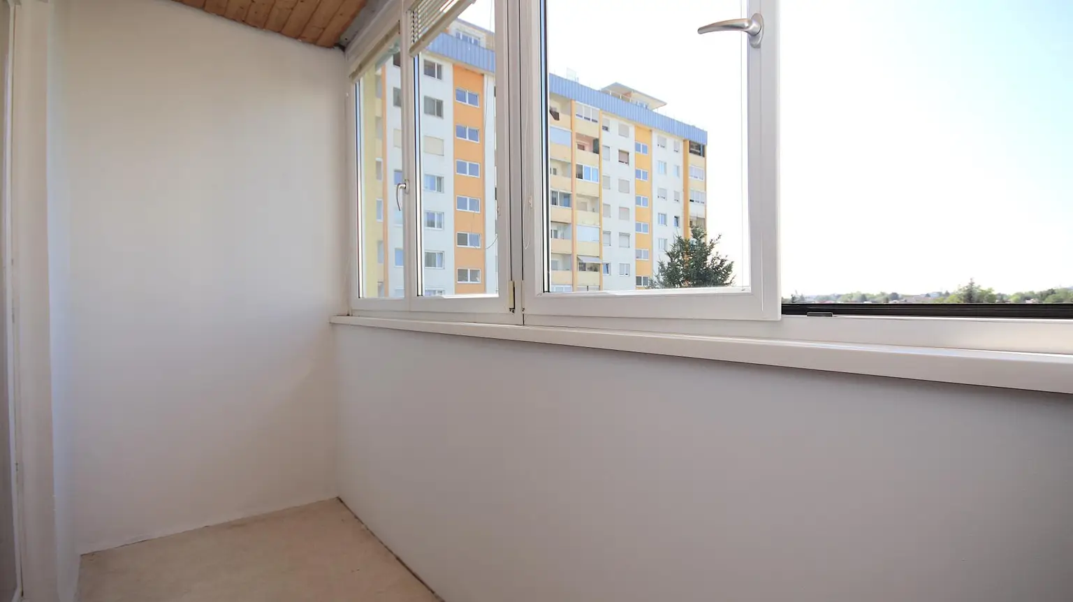 Loggia verglast