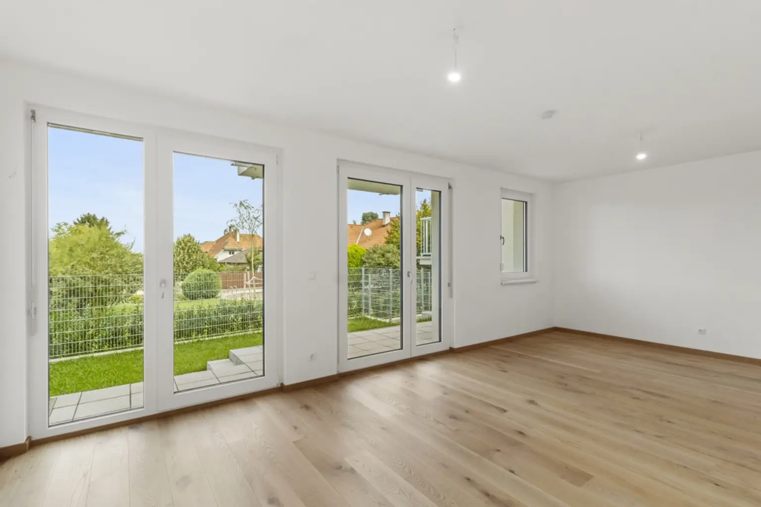 E | ++ OASE mit zwei GÄRTEN – 3 Zimmer zum Wohlfühlen ++ | Prima Service Immobilien