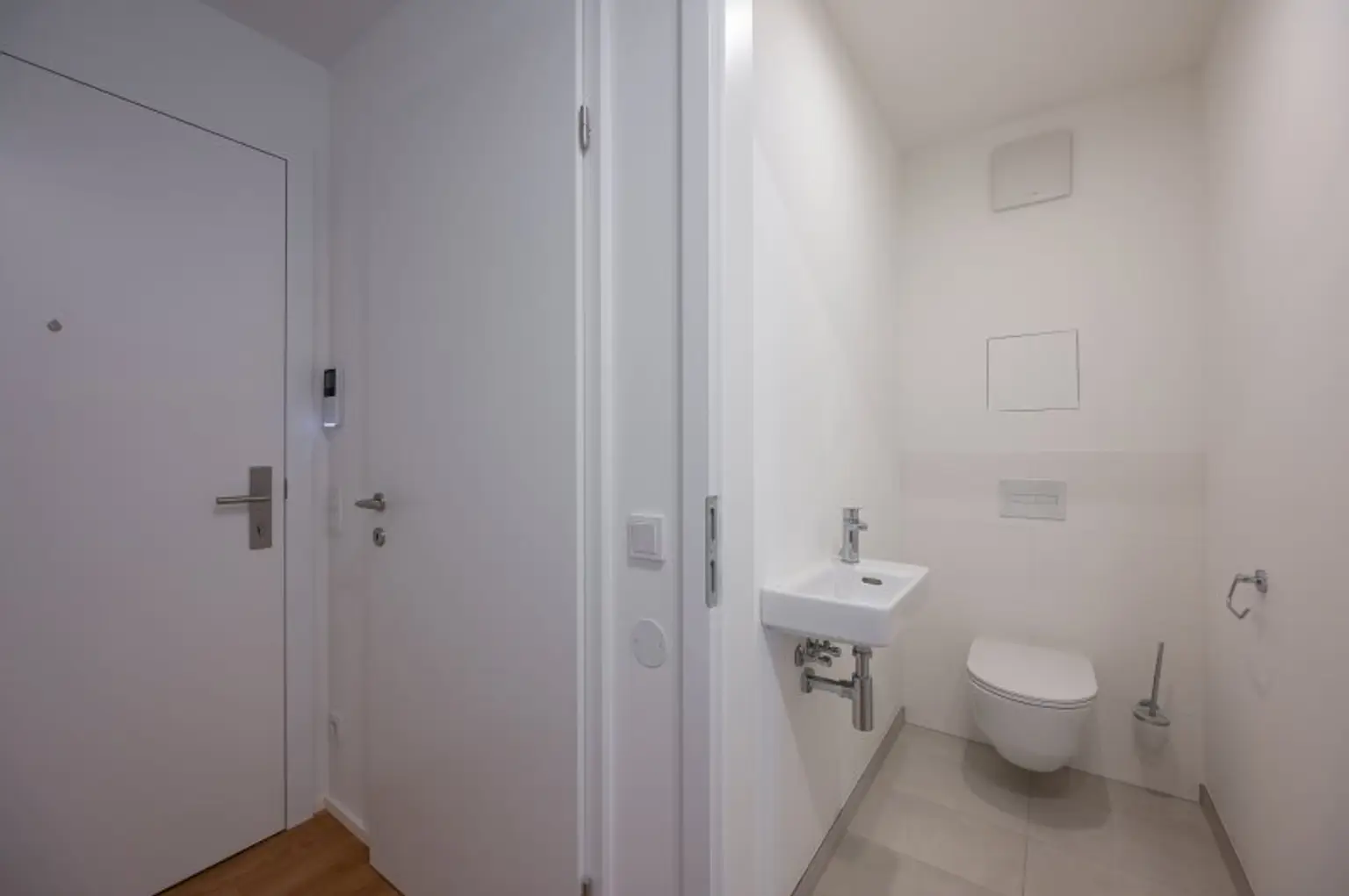 ++MOLLARD 50++ Remarkable 2-room apartment in a prime central location (2/6)
