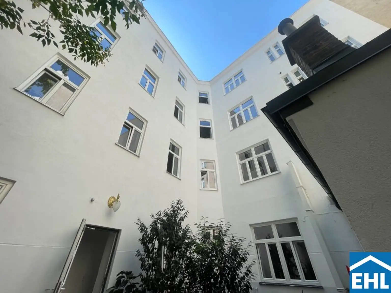 Sanierungsbedürftige 1 Zimmerwohnung Nähe Wallensteinstraße