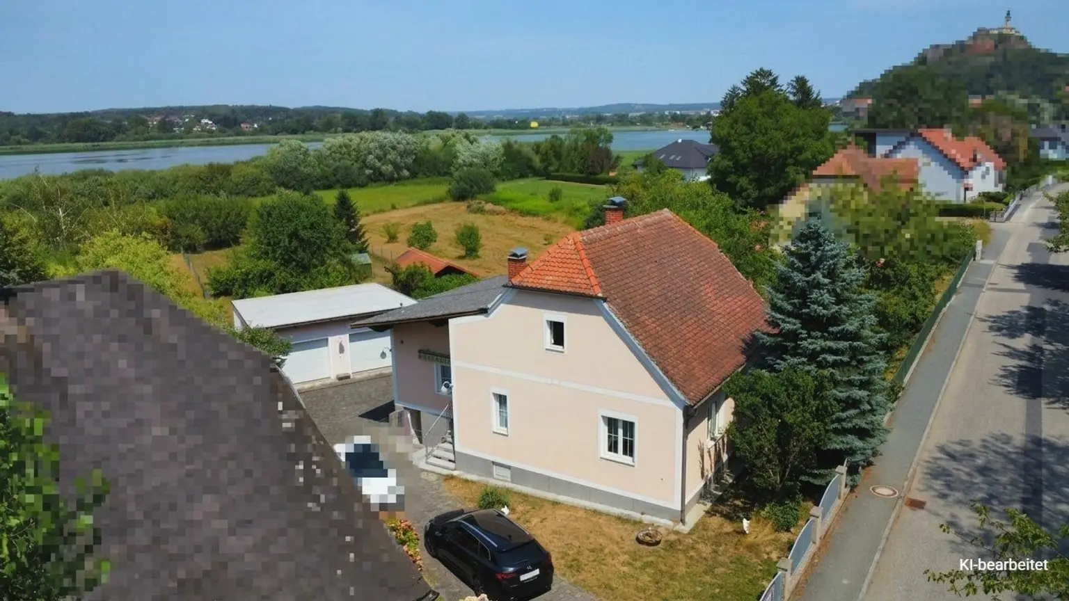 Haus mit Garage