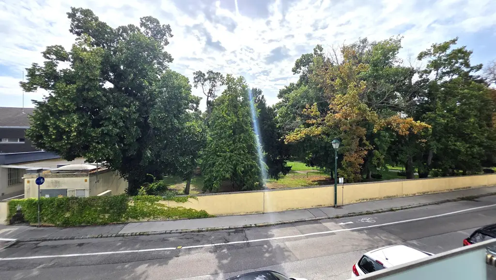 Super-schicke Neubauwohnung direkt am Hunyadi Schlosspark - NEUE KÜCHE!!
