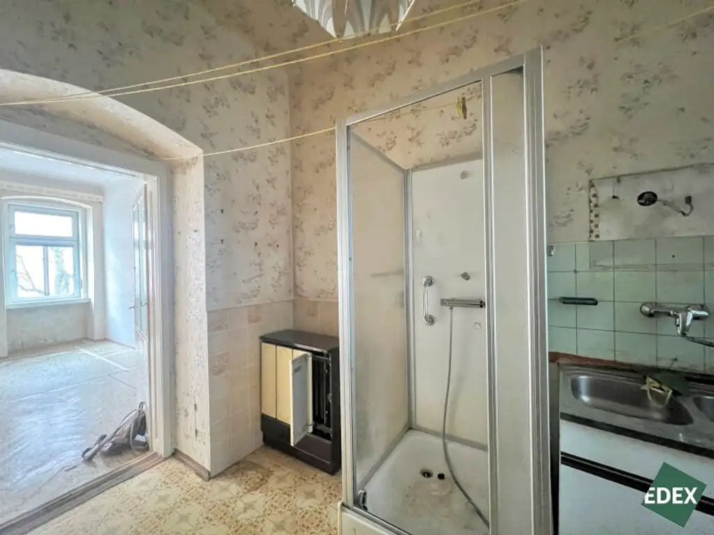 Sanierungsbedürftige Kleinwohnung im 16. Bezirk