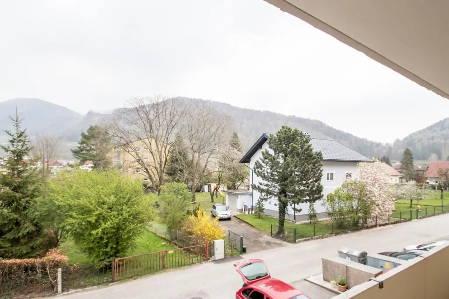 Großzügige, helle 3 Zimmerwohnung
