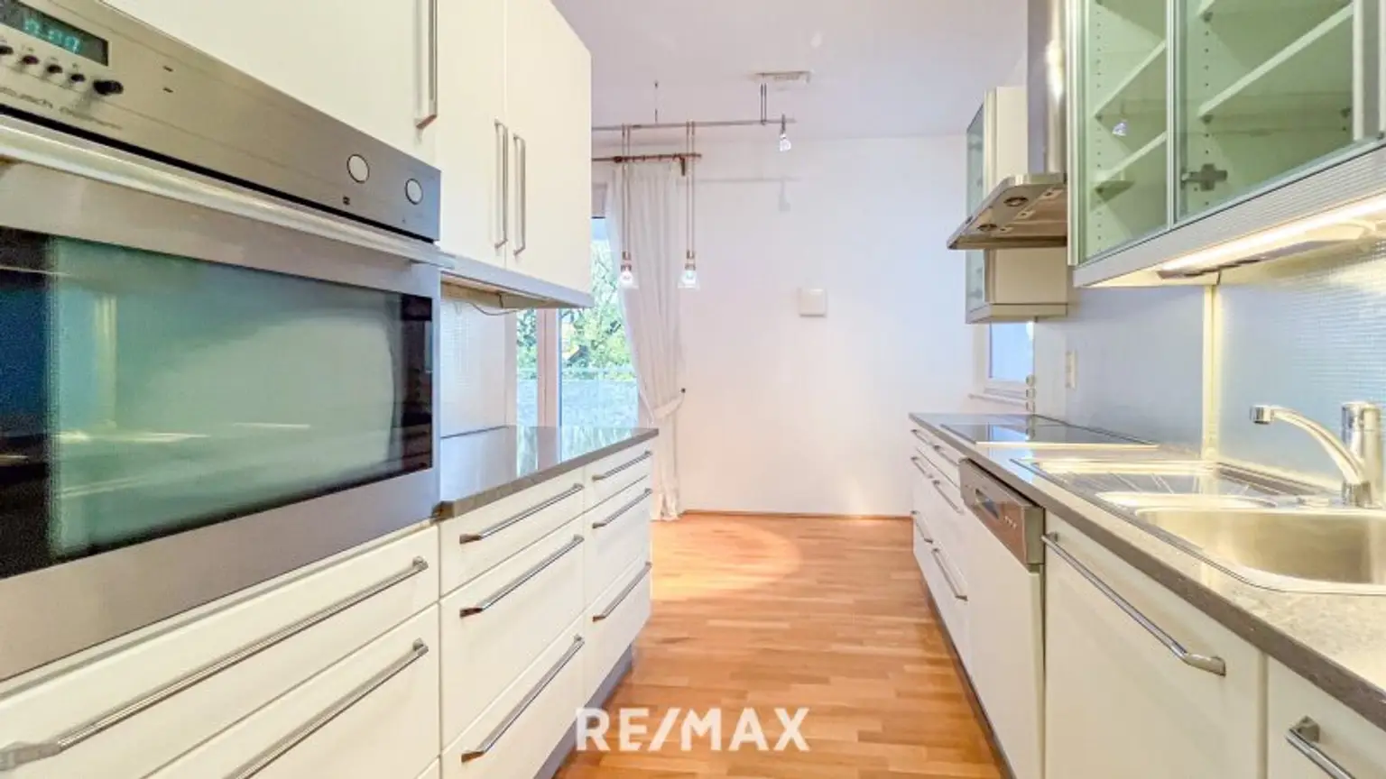 Exklusive 3-Zimmer-Wohnung mit großer Terrasse und Grünblick