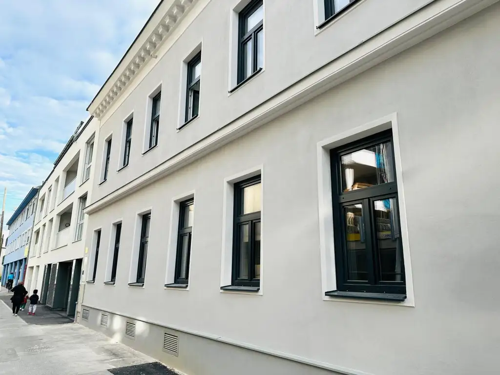 Erdgeschoßwohnung mit separatem Eigengarten