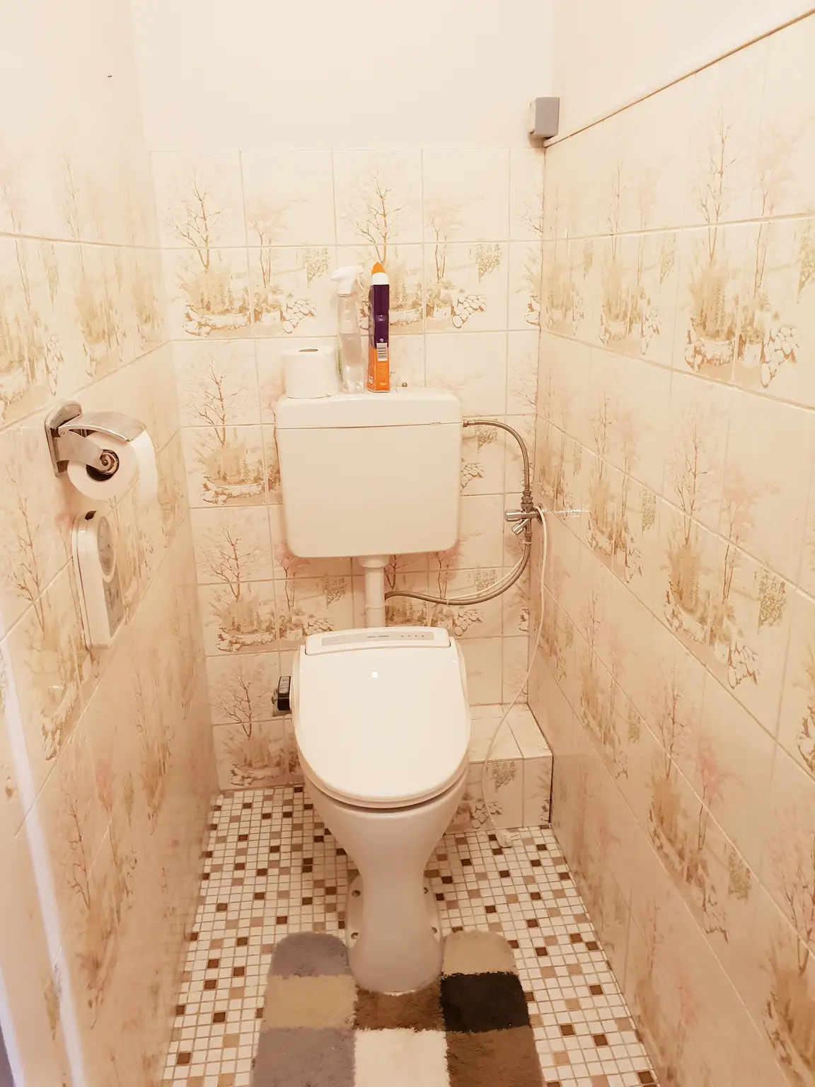 Wohnung mit 4 Zimmer + Loggia zu verkaufen!