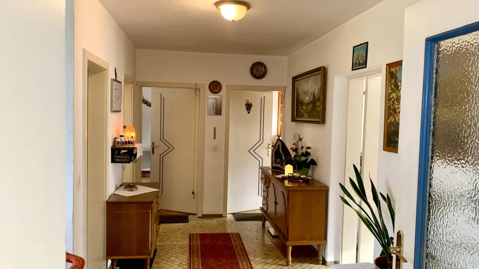 Flur im älteren Hausteil