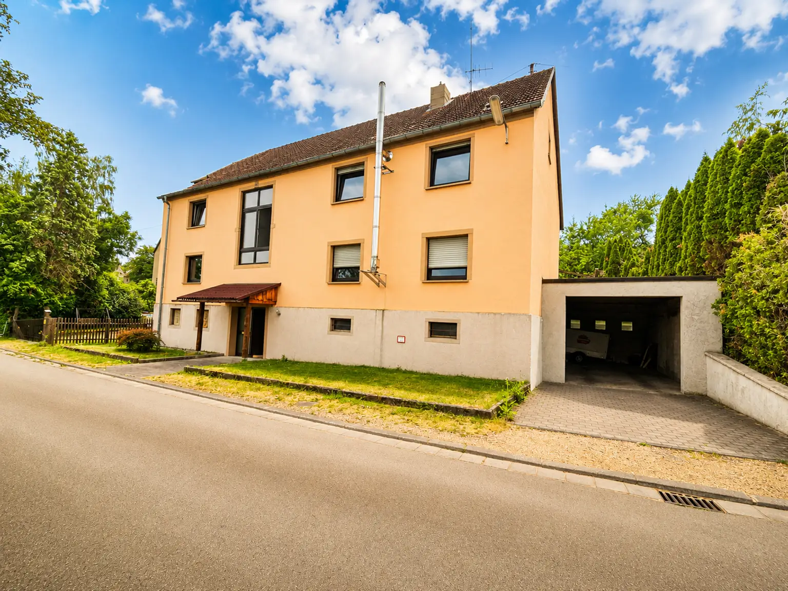 große Garage nr 3
