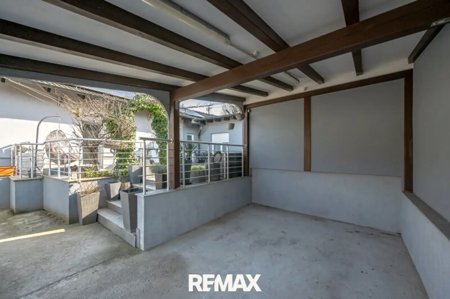 Carport