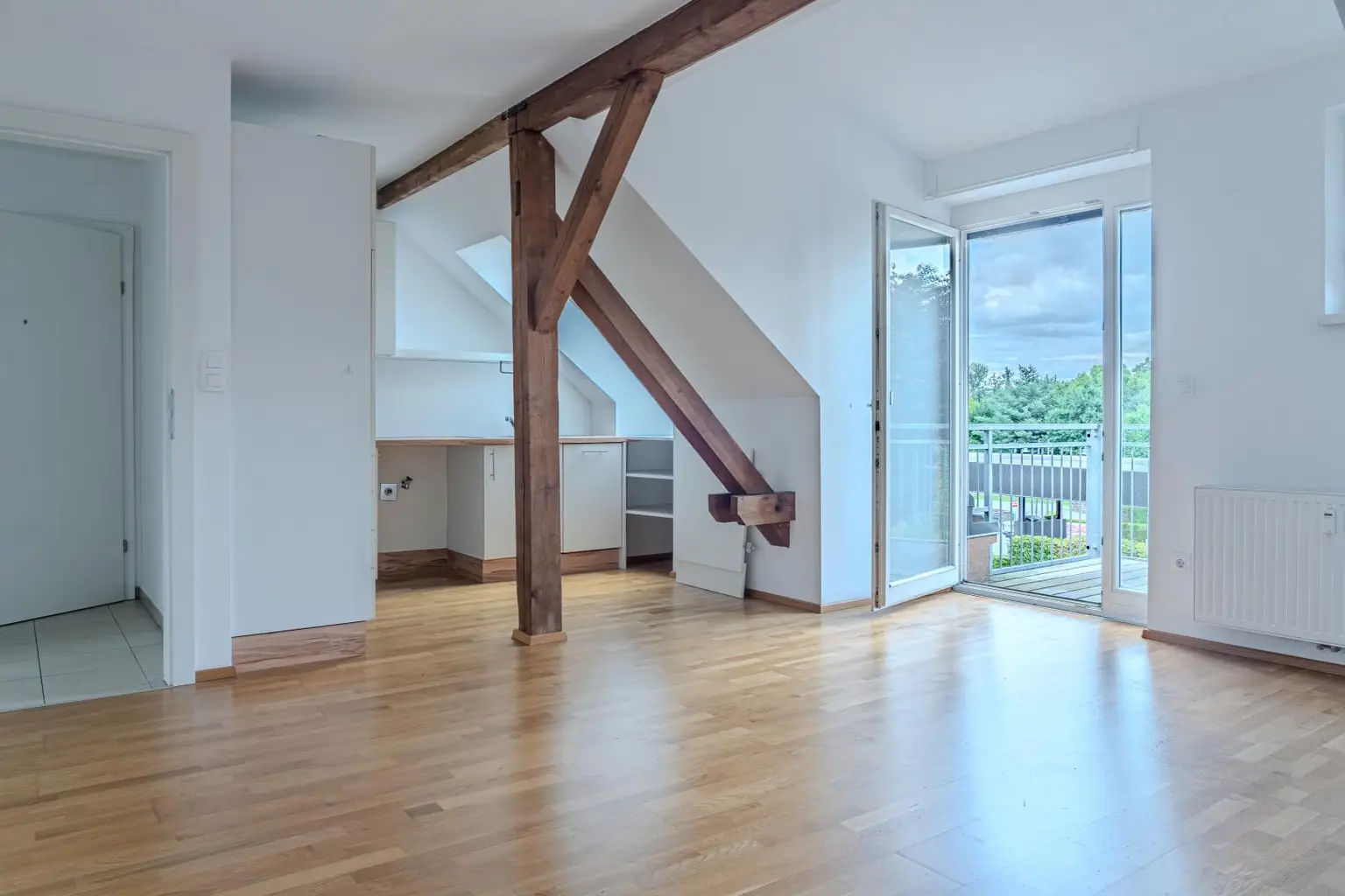 Anlageobjekt mit 3 Wohnungen und 2 Apartments in Leibnitz!