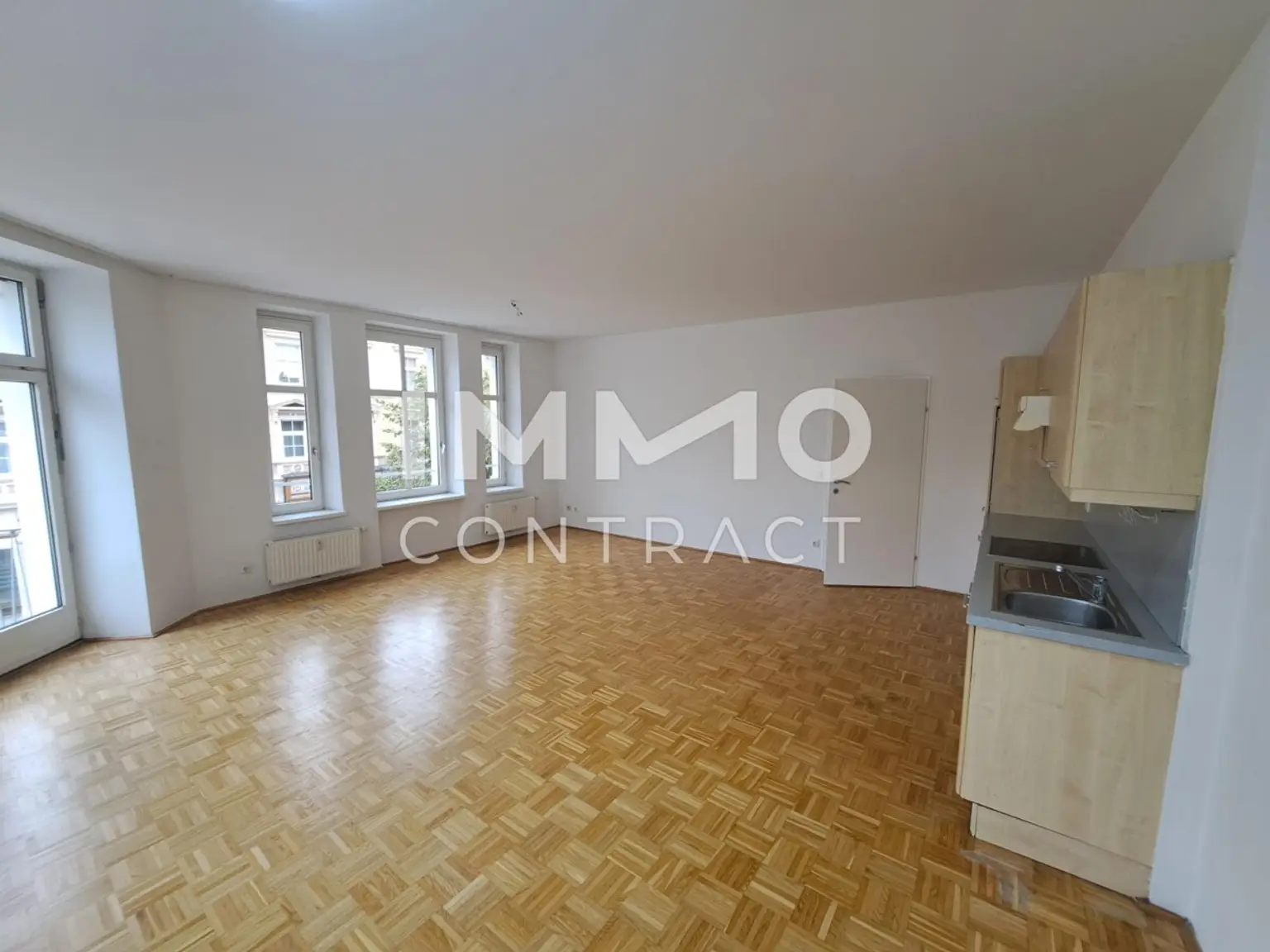 Toller Ausblick! ...direkt auf die Ringstraße!