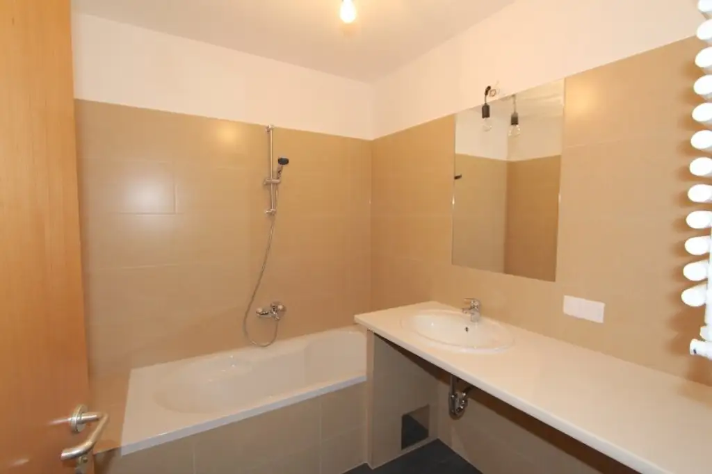 Sonnige 2 Zimmer Neubauwohnung - ERSTBEZUG !