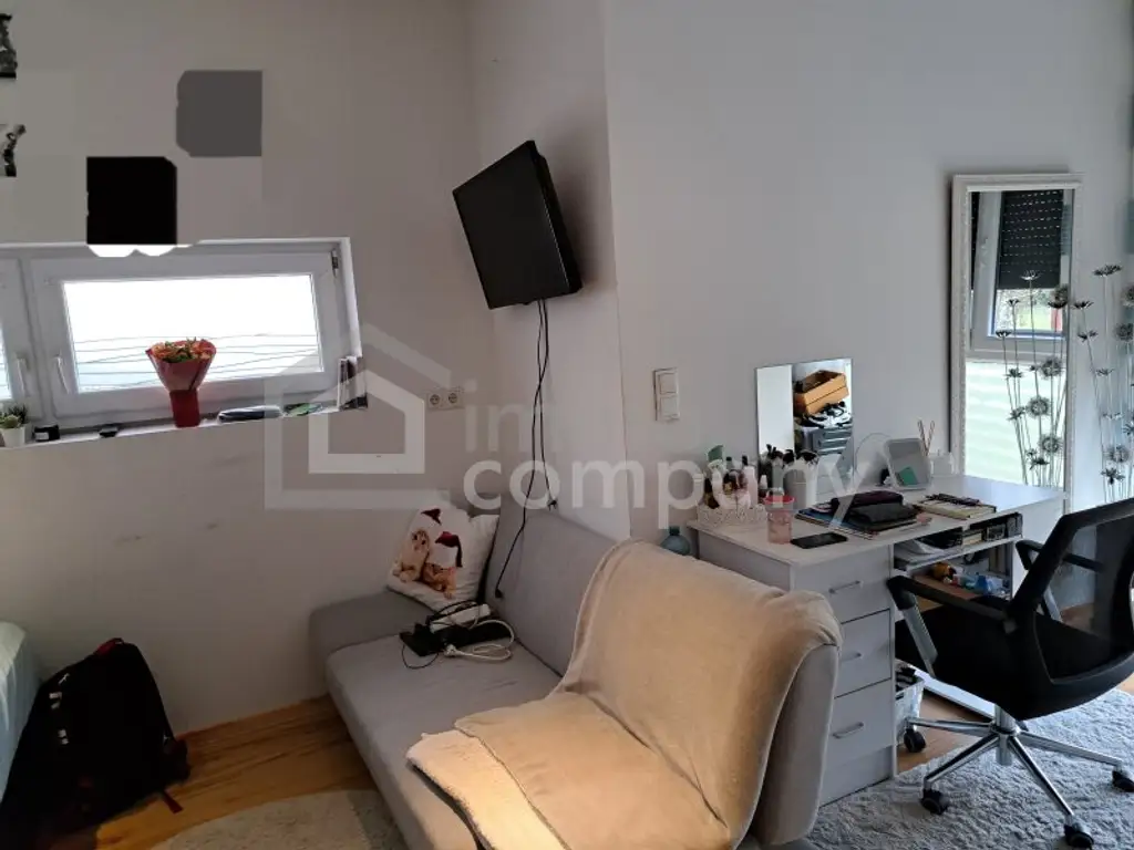 Großzügiges Wohnen mit Gartenidylle in Graz - Luxuriöses Haus mit 9 Zimmern für 850.000,00 €!