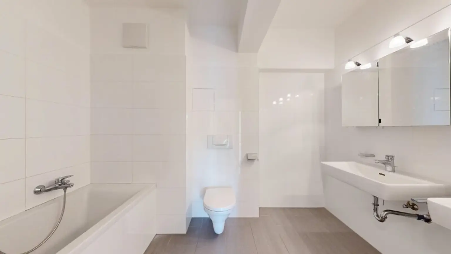 Badezimmer 1