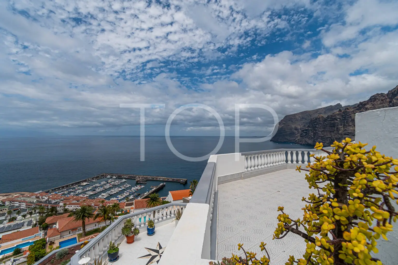 Apartment-LosGigantes-Terrace-Tenerife-7