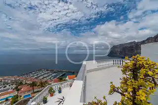 Apartment-LosGigantes-Terrace-Tenerife-7