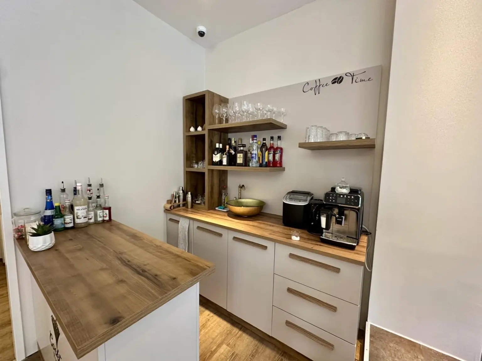 Ihr Beauty-Salon in bester Lage mit hoher Frequenz!