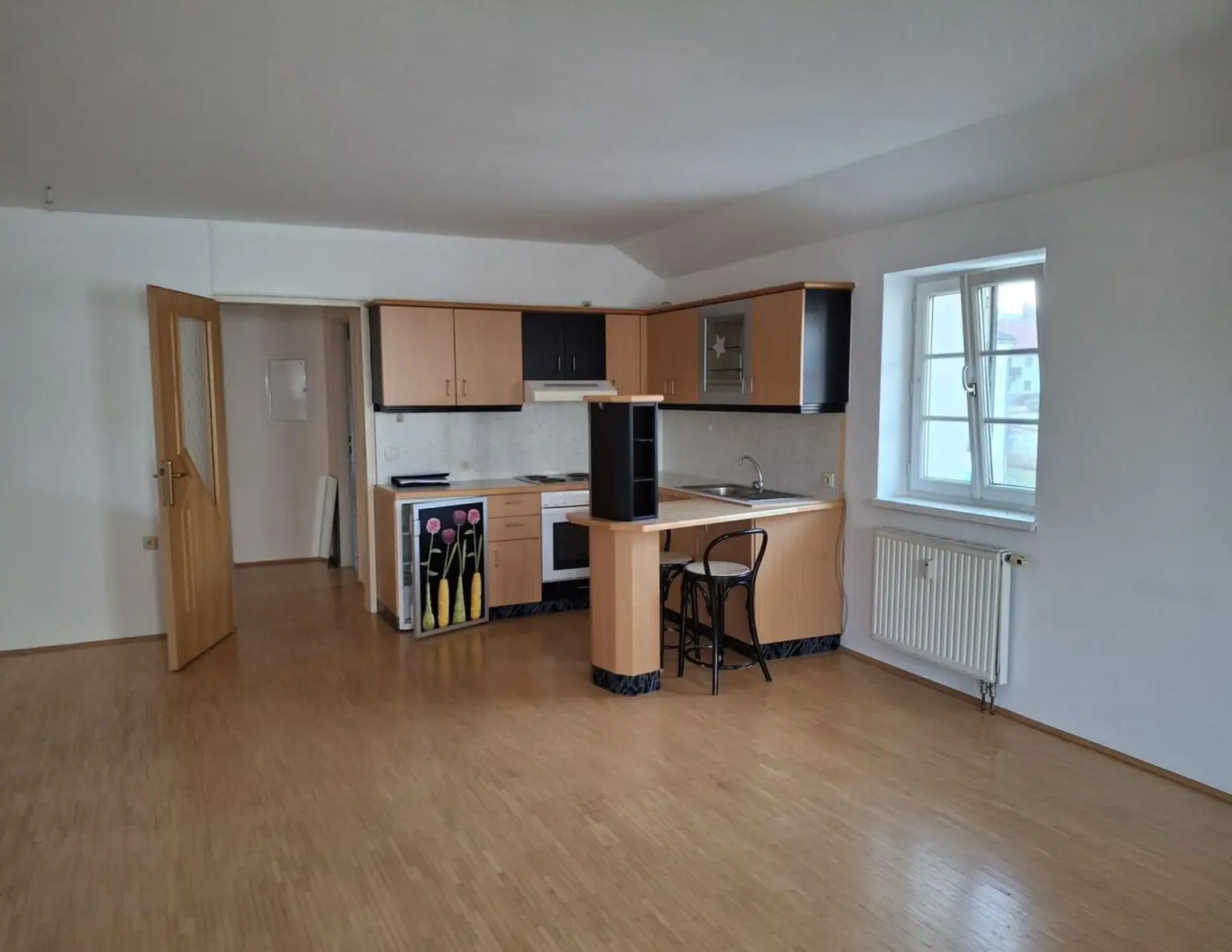 Gemütliche 1-Zimmer-Wohnung mit möblierter Küche im Zentrum von Lohnsburg