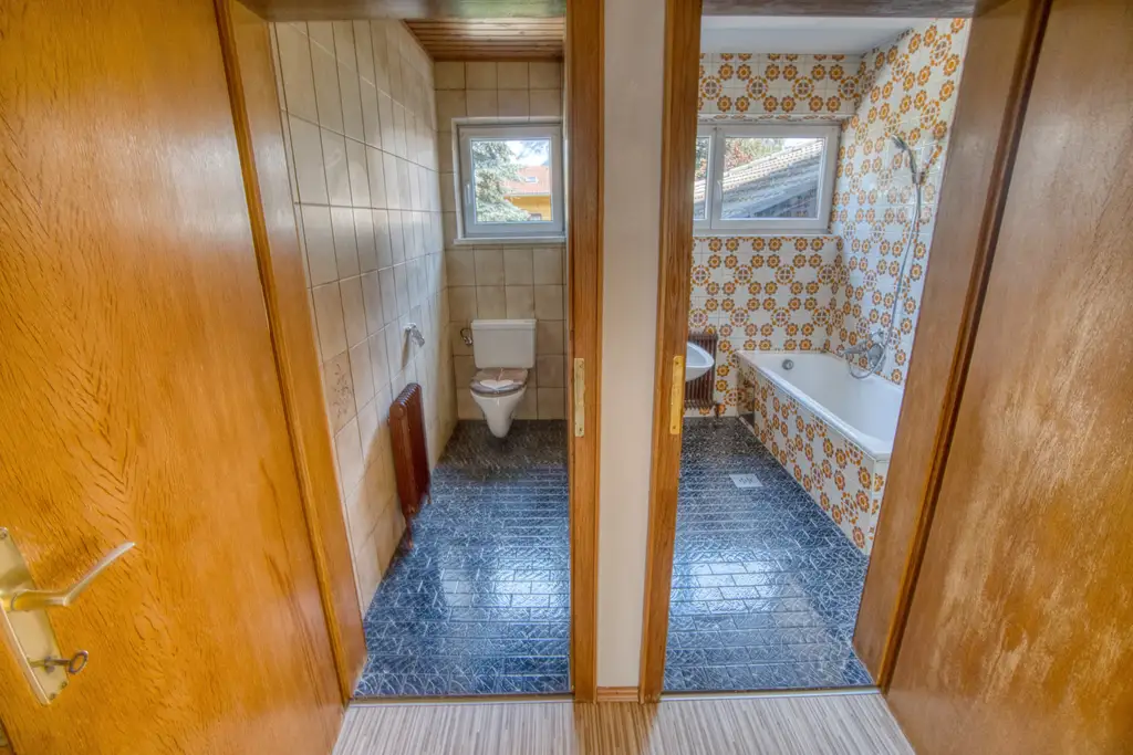 Neuer Preis - Ruhig gelegenes Haus mit zwei separaten Wohnungen