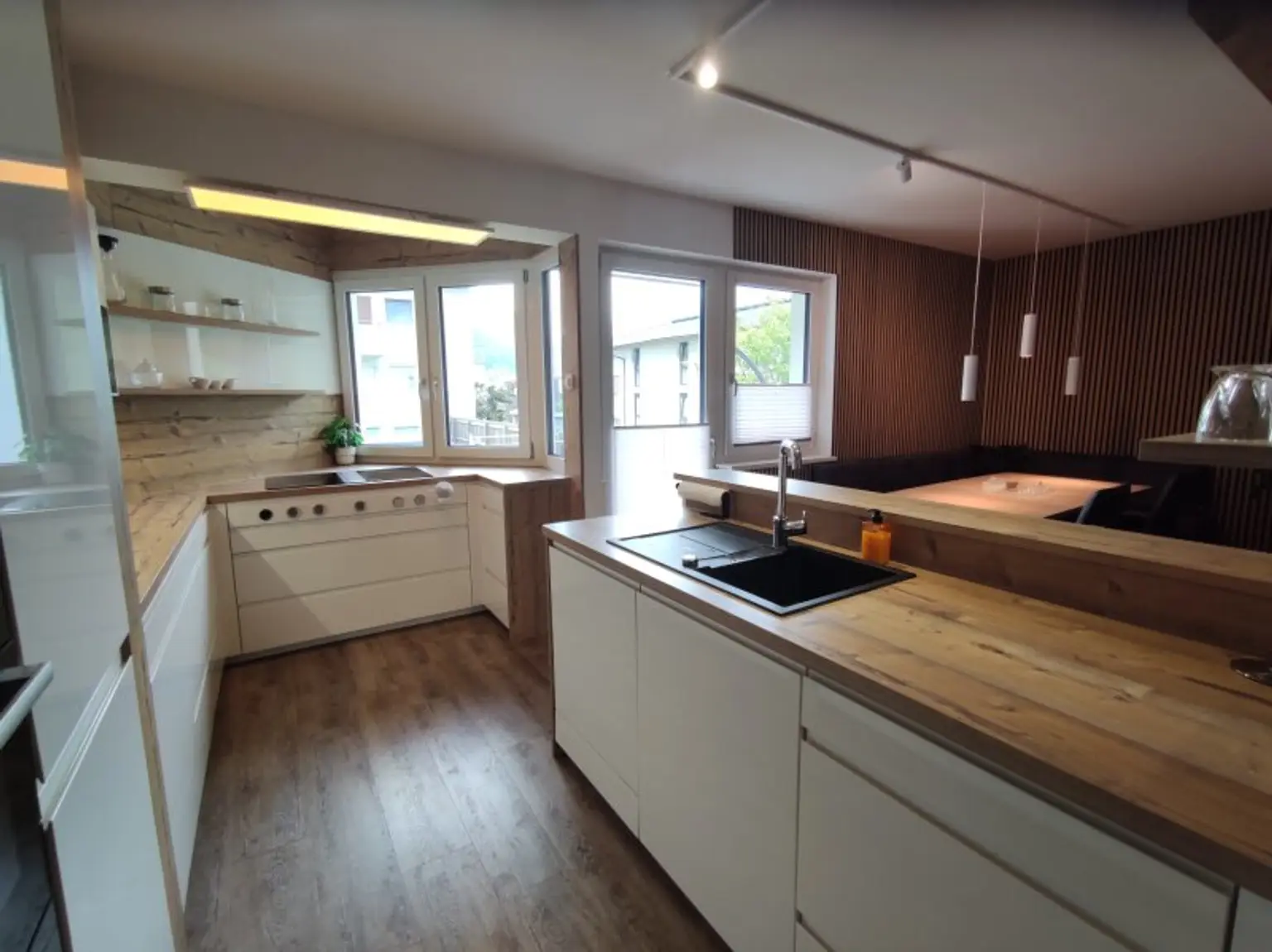 Sehr schöne 3 Zi Wohnung in ruhiger Lage