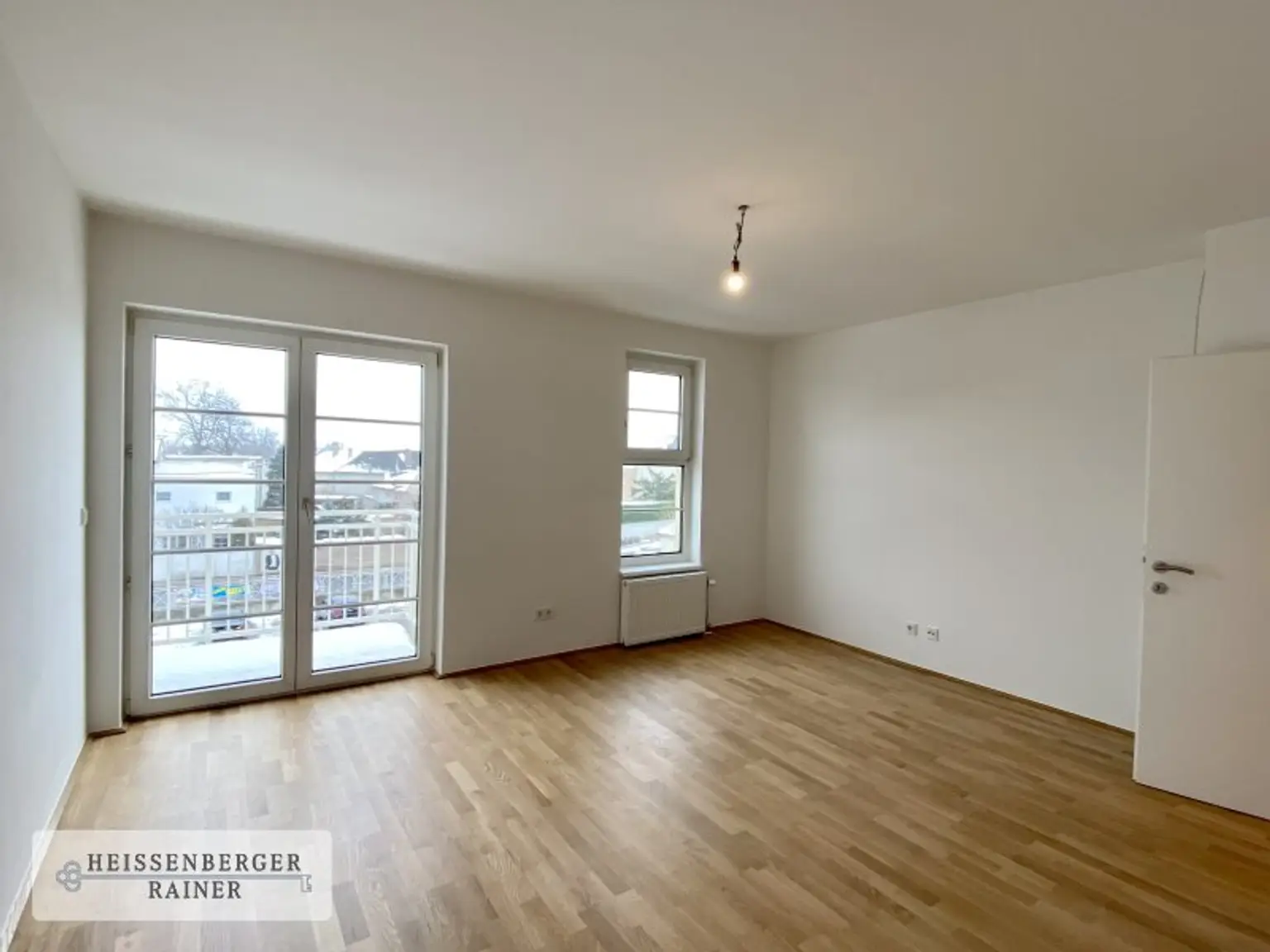 WOHNEN BEIM SCHLOSSPARK | POTTENDORF - neu sanierte Balkonwohnung, tolle Aufteilung