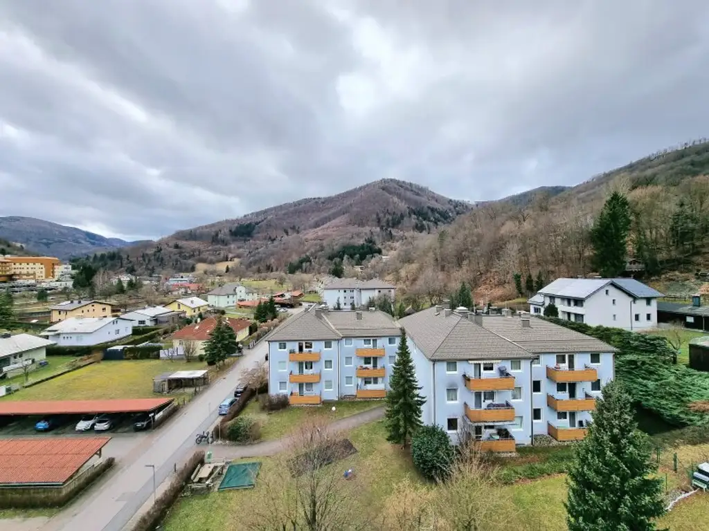 4-Zimmer Wohnung, Nähe Landesklinikum Lilienfeld
