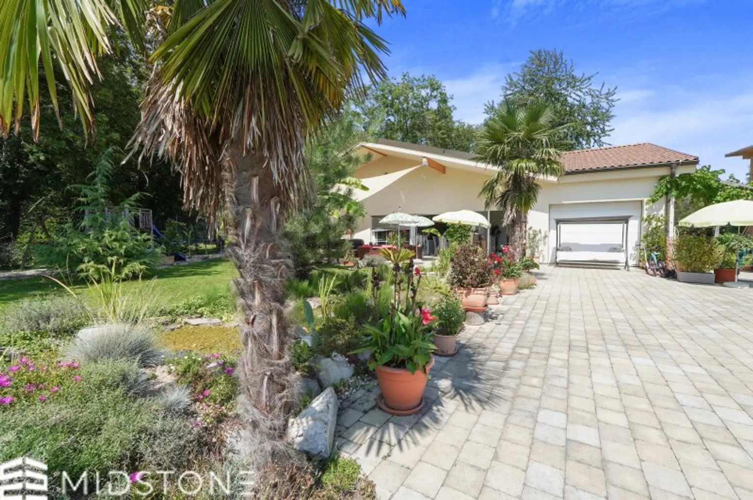 *Gartenidylle in absoluter Ruhelage* Traumhaftes Bungalow in Alleinlage